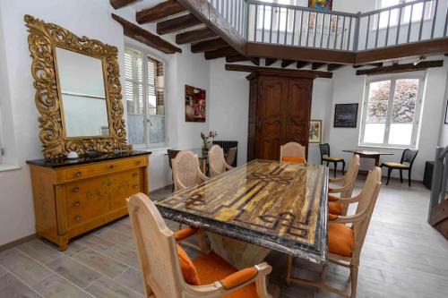 Montigny-le-Gannelon Casa | Le Repaire
