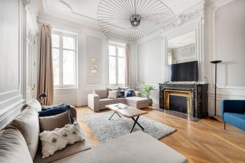 Moliere - Edgard Quinet Apartamento | Le Rhône Haussmannien, Luxueux spacieux et raffiné au cœur de Lyon 6e vue Rhône