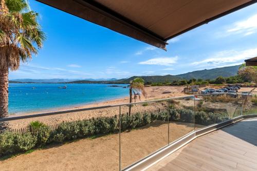 Verghia Apartamento | Le Roc - 1er étage - Splendide Vue Mer
