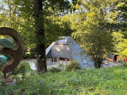 Esneux Casa | Le Tipi - Sauna et Jardin