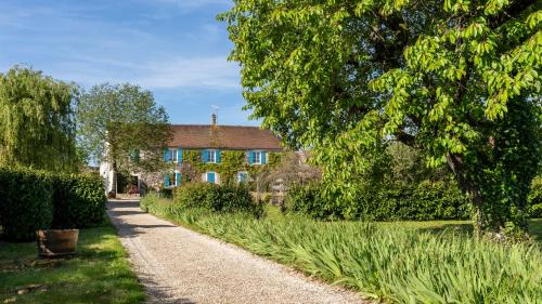 Montigny-la-Resle Cama Y Desayuno | Le Val du Chapelain