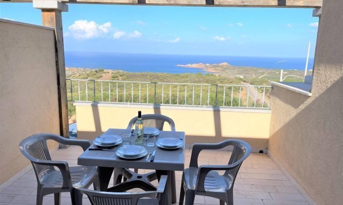 Paduledda Apartamento | Le verande Bilo by Interhome