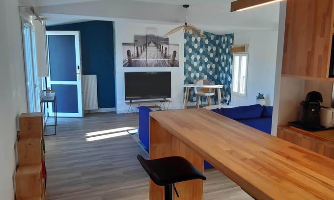 La Roche-Chalais Apartamento | ★ Le Zen Scandi in the center of town ★ Free parking ★