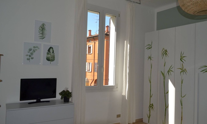 Santo Stefano Apartamento | Leaf, a stone's throw from the city center