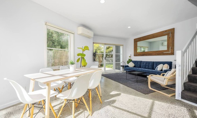 Kensington Apartamento | Leafy 3BR Kensington Escape I Park Views & Parking