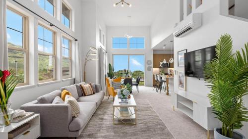 Makaha Valley Casa | Lealea by AvantStay Ocean Mountain Views