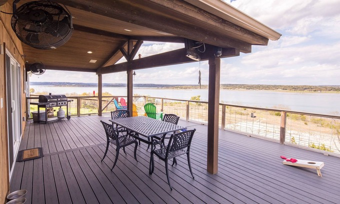 Canyon Lake Casa | Ledgerock Pointe- Vista panorámica al lago de 180 grados - ¡Ven y relájate!