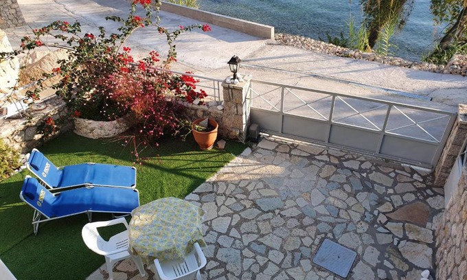 Nikiana Apartamento | Lefkada Beach house Nikiana