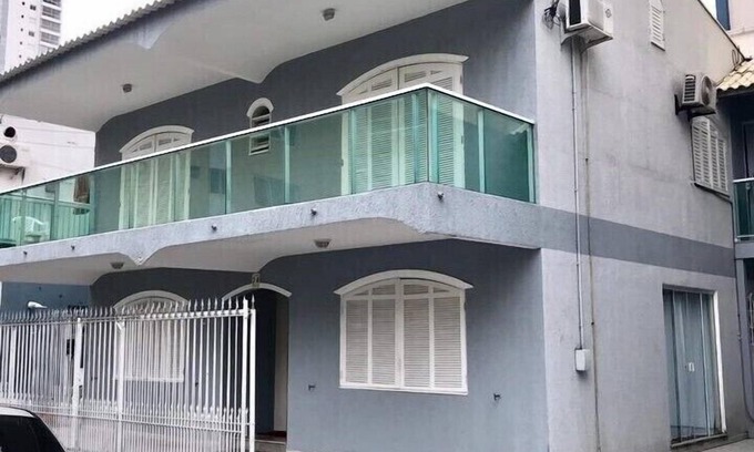 Centro Casa | LEFT HOUSE 17/ or 21 PEOPLE/CENTER/SWIMMING POOL/BILLIARDS