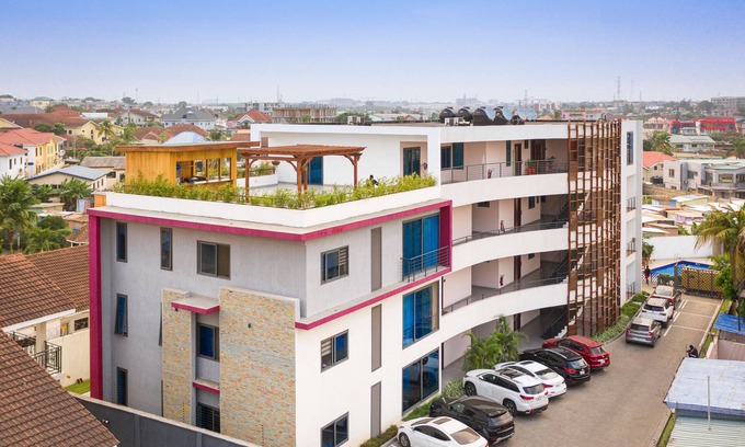 East Legon Apartamento | Legacy Square-East Legon by Quao Realty