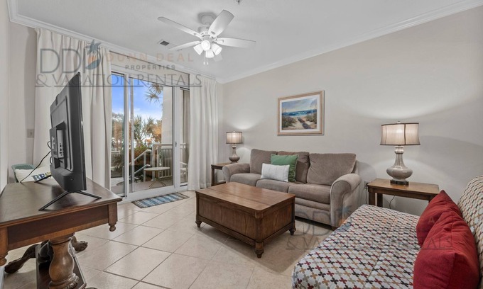 Gulfport Condominio | Legacy Tower Two 106 Overlooks the beautiful Gulf!
