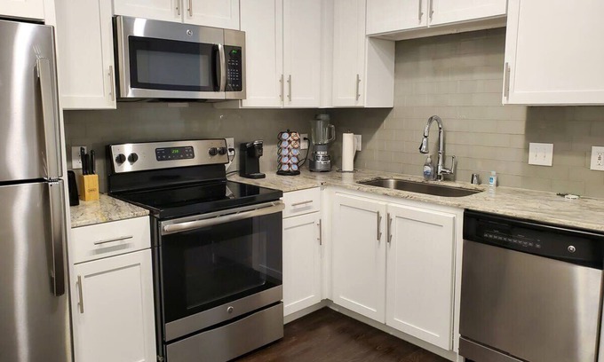 Legacy Park Apartamento | Legacy West, Luxury Living - Studio Apartment @ Plano / Frisco