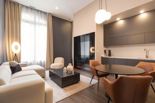 Macon Apartamento | Legend Majestic - Parking Privé GRATUIT- Climatisation - Gare - Centre Ville - FIBRE