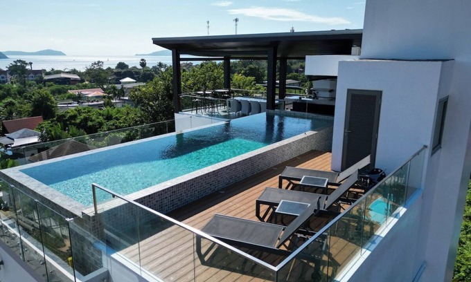 Phuket Casa | "Legend" Something Out the Movies Sea view Phuket!