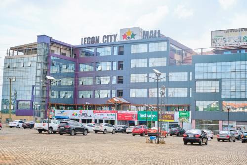 Legon Apartamento | Legon City Mall Short Stay Apartments for Business and Vacation - East Legon
