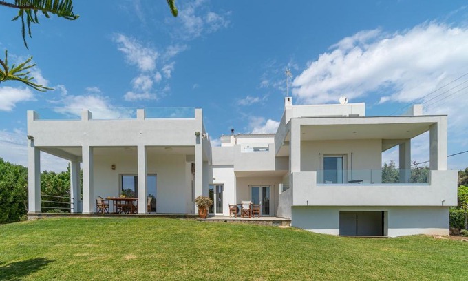 Legrena Casa | Legrena Beach House