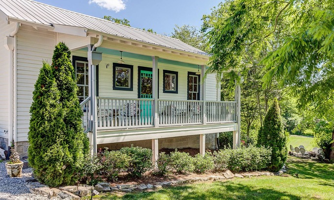 Leipers Fork Casa | El Tenedor Leiper's Fork: El alquiler de vacaciones más icónico en Fork Leiper, Tn.