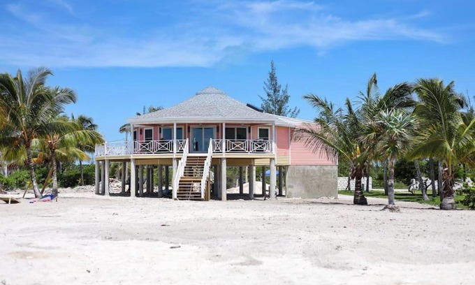 Current Casa | Leisure Beach Ocean Retreat