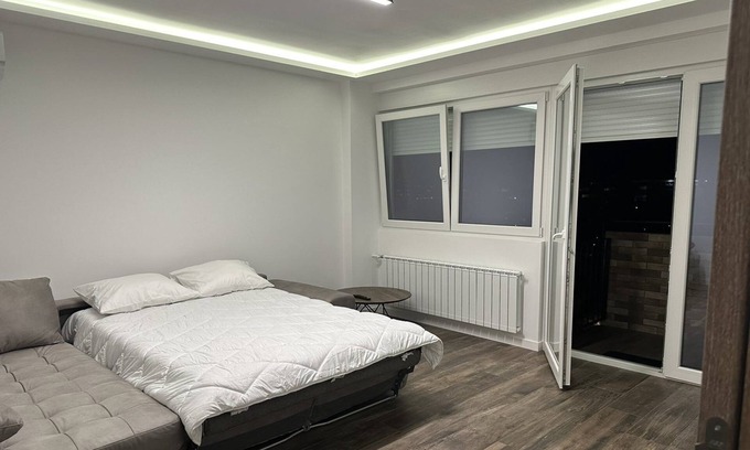 Belgrade Apartamento | Leksi Apartment - new cozy, river view and close to center