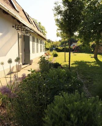 Balatonlelle Casa | Lelle Cottage