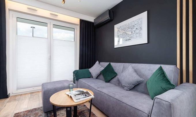 Pradnik Czerwony Apartamento | Lema 17 | Luxury Apartment | Parking | Balcony