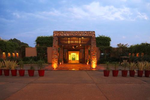 Bissar Akbarpur Complejo | Lemon Tree Hotel, Tarudhan Valley, Manesar