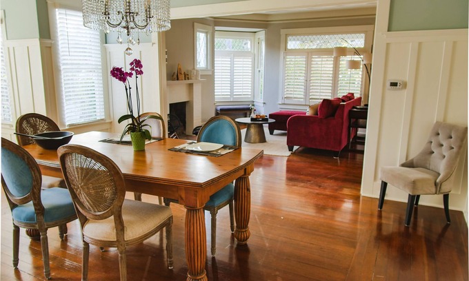 Upper East Casa | Lemon Tree House Downtown
