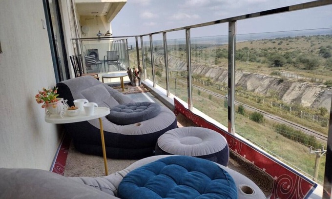 Syokimau Apartamento | Lenayan Park View.Calming Views of Nairobi National Park from your room/balcony!