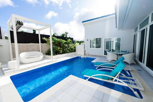 Miyakojima Apartamento | LEO癒Resort宮古島 Pool & Villa