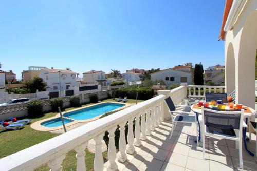 Empuriabrava Apartamento | LEON INMO Apartment Bella - 10412