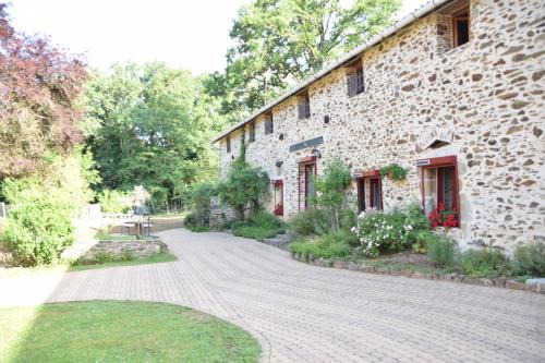 Saint-Jory-de-Chalais Cama Y Desayuno | LES 2 CHENES
