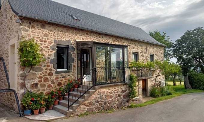 Compolibat Otro | Les 3 Alouettes Country house for 8 people