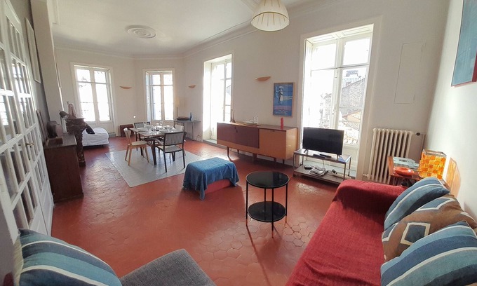 Comedie Apartamento | Los 7 balcones, a 100 metros de la Comédie, luminoso Amplio estacionamiento