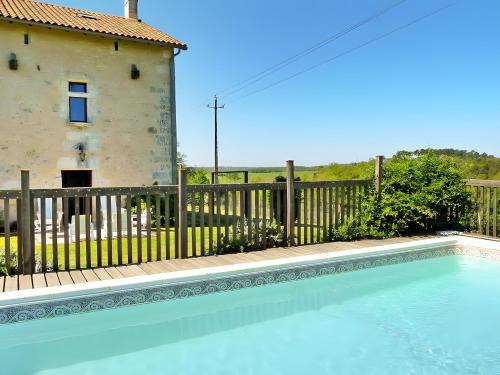 La Chapelle-Faucher Casa | Les Abeilles
