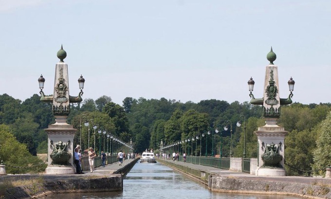 Cernoy-en-Berry Apartamento | LES CHAMPS