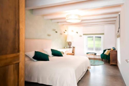 Cudrefin Apartamento | Les Champs: logement dans batisse de 1718 rénovée