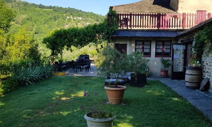 Saint-Julien-d'Arpaon Casa | Les Copains à Bord - Gîtes