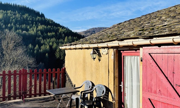 Saint-Julien-d'Arpaon Cama Y Desayuno | Point Sublime-Habitacion Doble-Clásico-Baño con ducha-Vista a la Montana