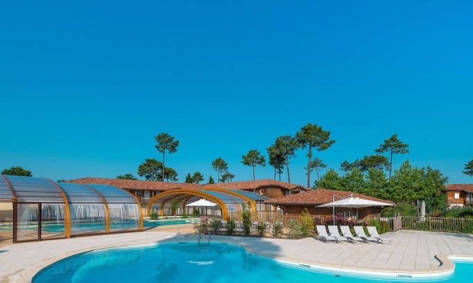 Parentis-en-Born Apartamento | Les Cottages du Lac T2 by Interhome