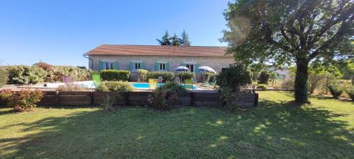 Gondeville Apartamento | Les fins bois