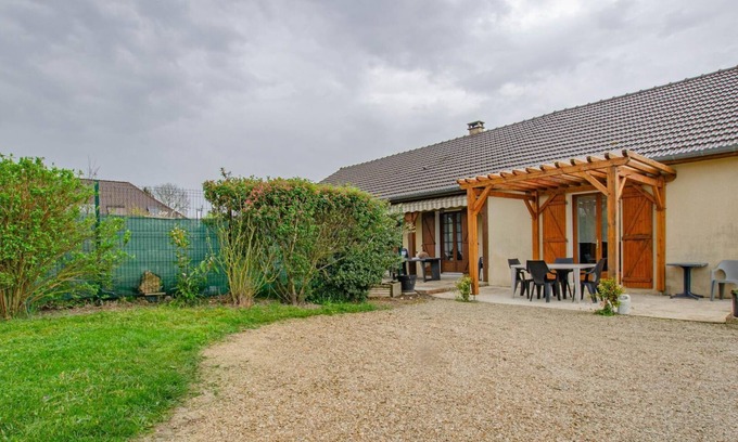 Laines-aux-Bois Casa | Les Frétées - Laines AUX Bois