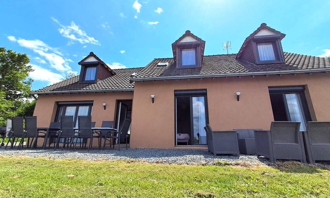 Eguzon-Chantome Villa | Les hauts du lac - 500 m du lac - Vu sur le lac ***