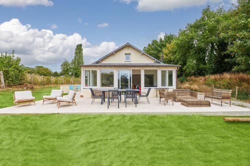 Surville Casa | Les Iris