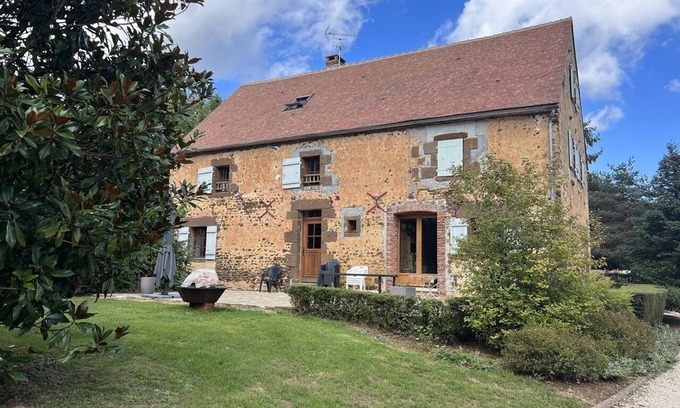 Saint-Sauveur-en-Puisaye Casa | Les Janets Grande Maison 12 Personnes Proche Guédelon