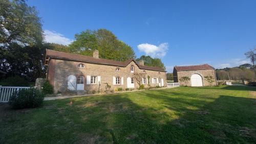 Coatroual Casa | Les Jardins de Bathilde - Au sein du Château de Bothané