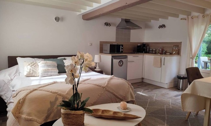 Hanvoile Apartamento | Les Jardins du Tao studio Calm, nature, well-being, countryside