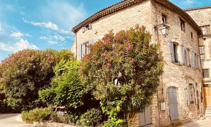 Barjac Cama Y Desayuno | Les Lauriers Roses - Maison d'Hôtes