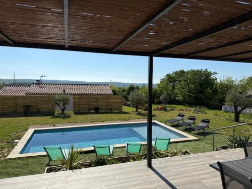 Bessas Casa | Les Lauriers Roses - Maison climatisée piscine