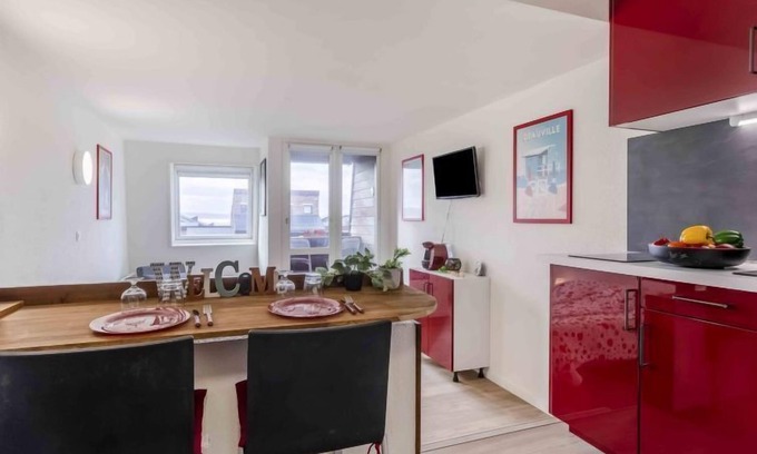 Deauville Apartamento | Les Marinas by Interhome