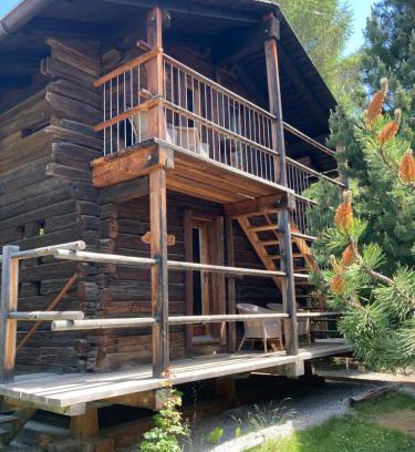 Vercorin Chalet De Esquí | Les Mazots du Hameau des Biquettes - Charme Alpin et Cuisine équipée